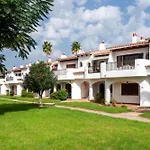 Holiday home Hugo *